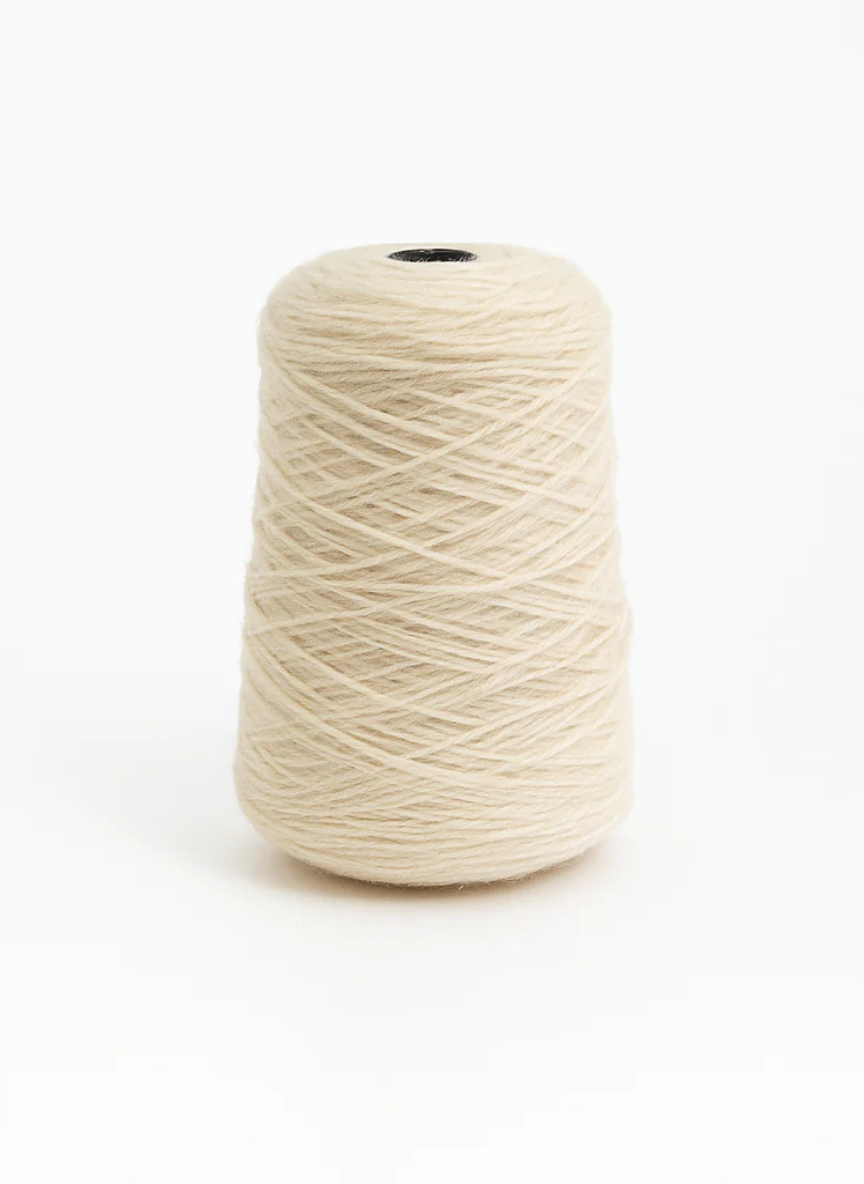 White 100% Wool Tufting Yarn On Cone
